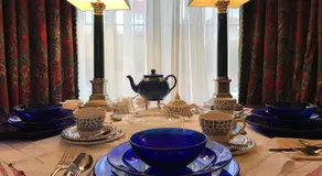 Wynberg House Bed & Breakfast Swansea - Image 5