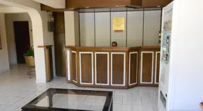 Denis Hotel - Image 4