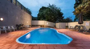 Horizon Holiday Apartments - Image 5