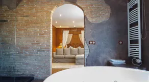 El Molí de Pontons suites con jacuzzi spa - Image 2