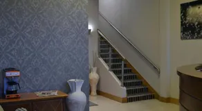 Carrick Plaza Suites and Apartments - Image 3