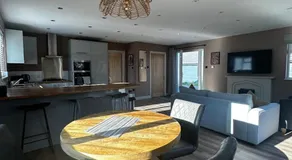 Lakeview Lodges At Makins Fishery - Image 3