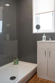 California House - Image 3
