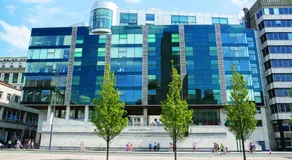 Luxury Apartment Best location in Liverpool city center - Image 4