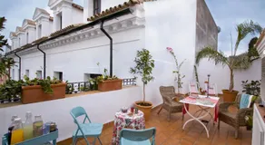 Apartamentos Plaza Pilatos - Image 3