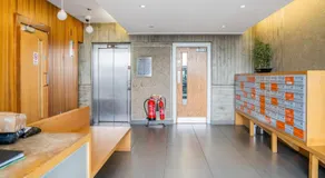 Livestay-One Bed Apt close to London Excel - Image 4