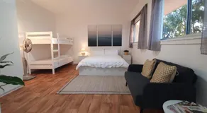 Como Beach Apartments - Image 2