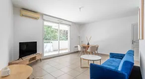 Apartment with air conditioning near Porte dAix and Vieux Port - Image 2
