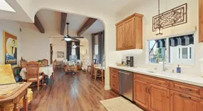 The Veranda on Walnut Luxury Downtown Lodi Stay - Image 3