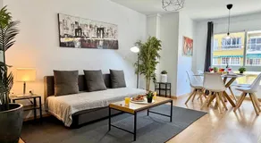 Deluxe El Palo Playa Apartment with parking - Image 3