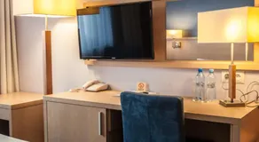 Hotel Lazur SPA & Conference - Image 2