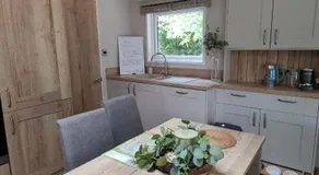 Fir Tree - 2 bedrooms sleeps 5 - Image 3