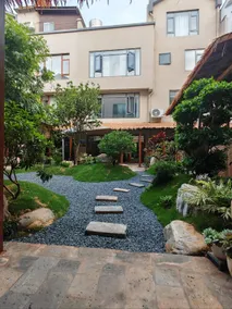 Danshui Mansion Villa Courtyard Hotel - Image 4