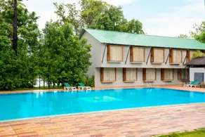Whistling Woodzs Resort - Image 3
