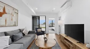 Modern 2-Bed Apartment with Private Balcony - Image 2