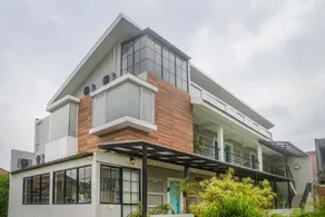 OYO 3192 Perdatu Residence - Image 2