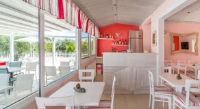 Leonidas Resort - Image 4