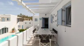 Blue Heart Mykonos Up to 10 People Best Location - Image 4
