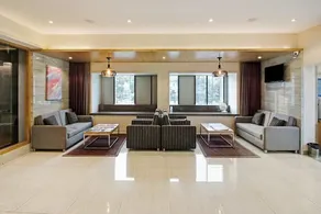 The Eastern Hotel - Image 4