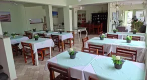 Pousada Spa Peruíbe a 200m da praia - Image 2