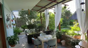FIGTREE GUESTHOUSE - Image 5