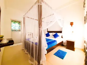 Scenery River Star Hotel - Image 1