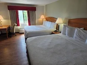 Fulton Hotel - Oswego Riverfront - Image 3