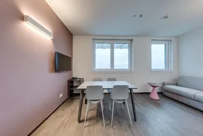 Sky Tower Suite - Image 3