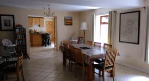 Caitin's - Image 4