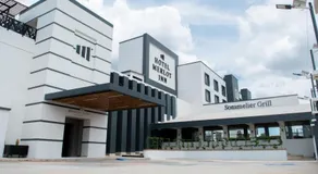HOTEL MERLOT INN - Image 2