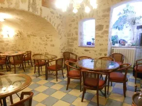 A La Porte Saint Jean - Image 2