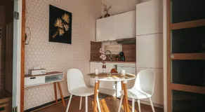 Nid Doré - Suite bien-être avec sauna & balnéo privatifs - Image 3
