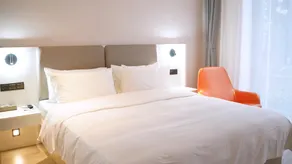 Ibis Styles Shanghai Hongqiao Gubei - Image 2
