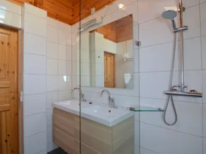 Holiday Home in Hulshorst near Veluwemeer Lake - Image 5