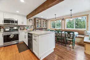 Casa Luna- Beautiful Maltby style home, just a short drive from Big Bear's attractions! - Image 3