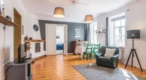 Old City Park Apartment - Image 2