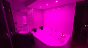 Spa & Jacuzzi Dupla Privada Escapadinha Romântica Abrantes - Image 2