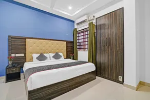 Capital O 88268 Go2 Rooms Central Inn - Image 1