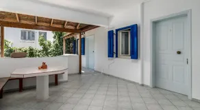 Tina's Apartments - Image 3