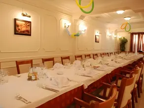 Vesta Hotel - Image 4