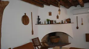 Lithos House - Image 2