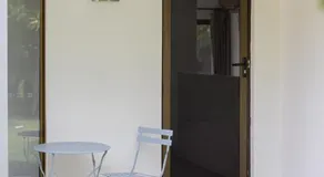 Boutique Beach Stay Pet Friendly Great Location - Image 2