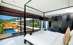 Miracle House - Image 2