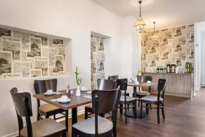 Signature Hotel Astoria - Image 3