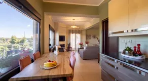 The house next to the canal ! - Image 3