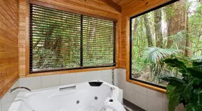 The Mouses House Rainforest Retreat - Image 3