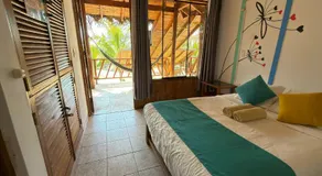 The Point Mancora Beach - Hostel Juvenil de Fiesta - Image 2