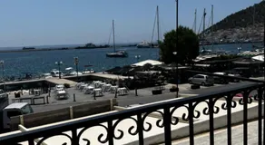 SEASIDE APARTMENTS - Image 2