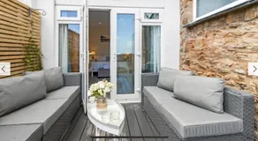 1 Dolphin Court, Brixham - Image 4