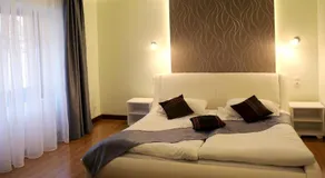 Grün Haus Studio - Image 2